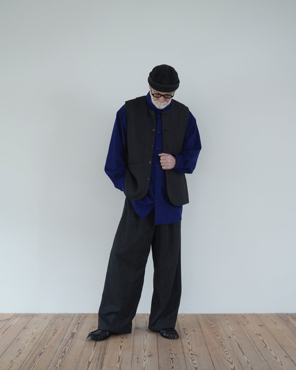 Wool Blend Tweed Back-Open Layered Crew Neck Vest <#black>