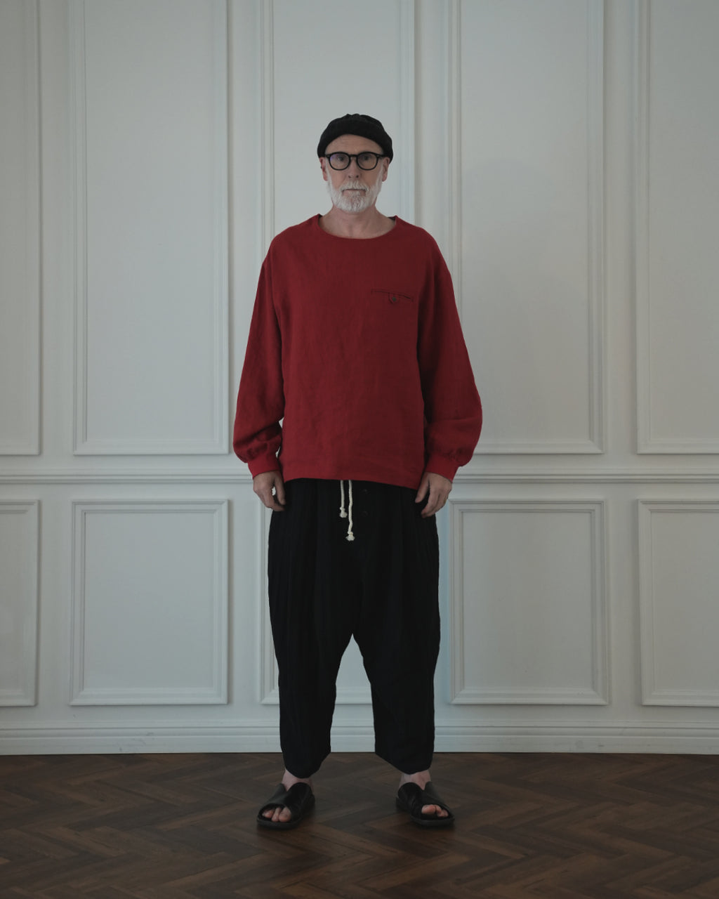 Crew Neck LS Tuck Rib Pullover.