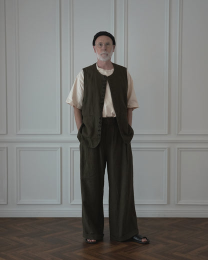 Button Design Crew Neck Vest.