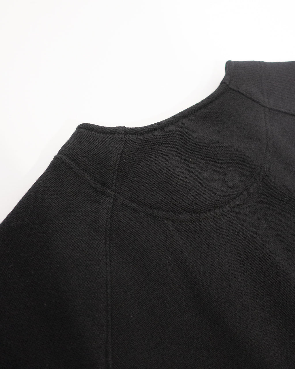 Heavy Azuma Raglan Sleeve Skipper Sweat <#black>