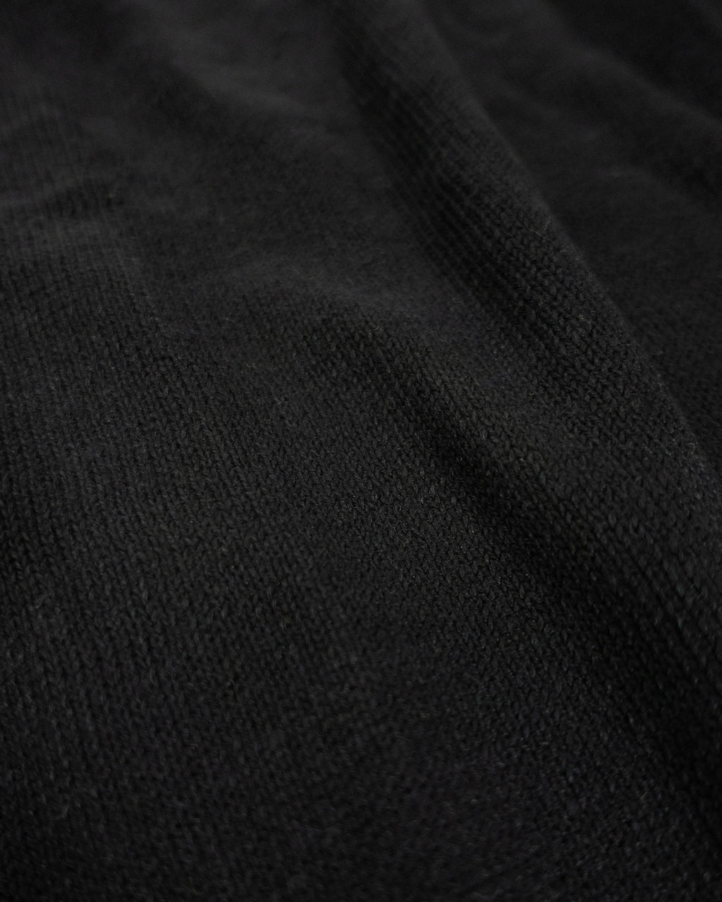 Linen Mid-Gauge Henley Neck Knit Pullover <#black>