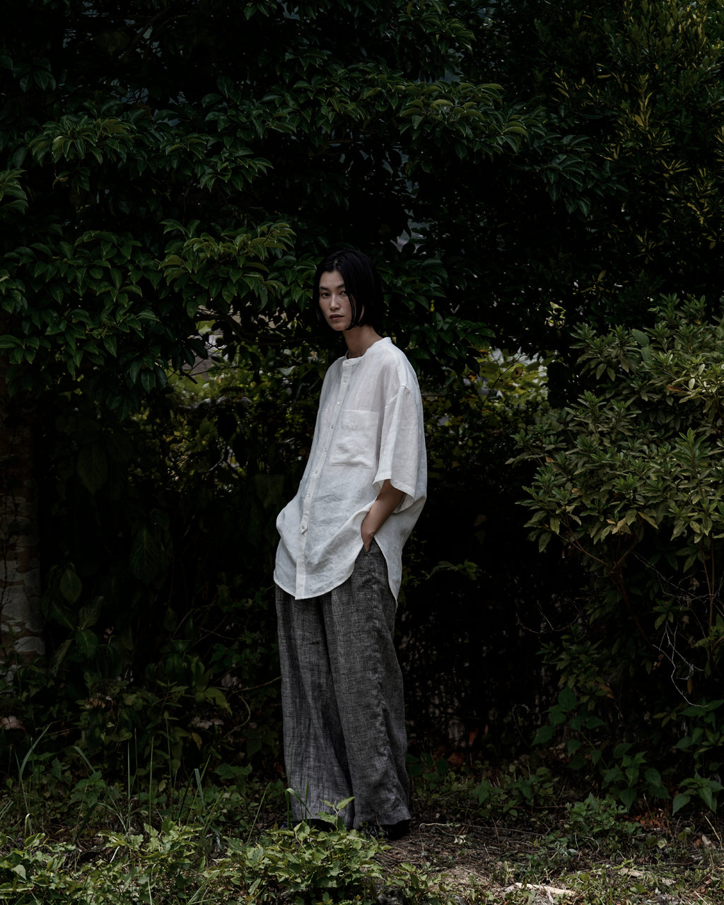 Wash Linen Band Collar Henley Neck Like Half Sleeve Atelier Shirt <#off white>