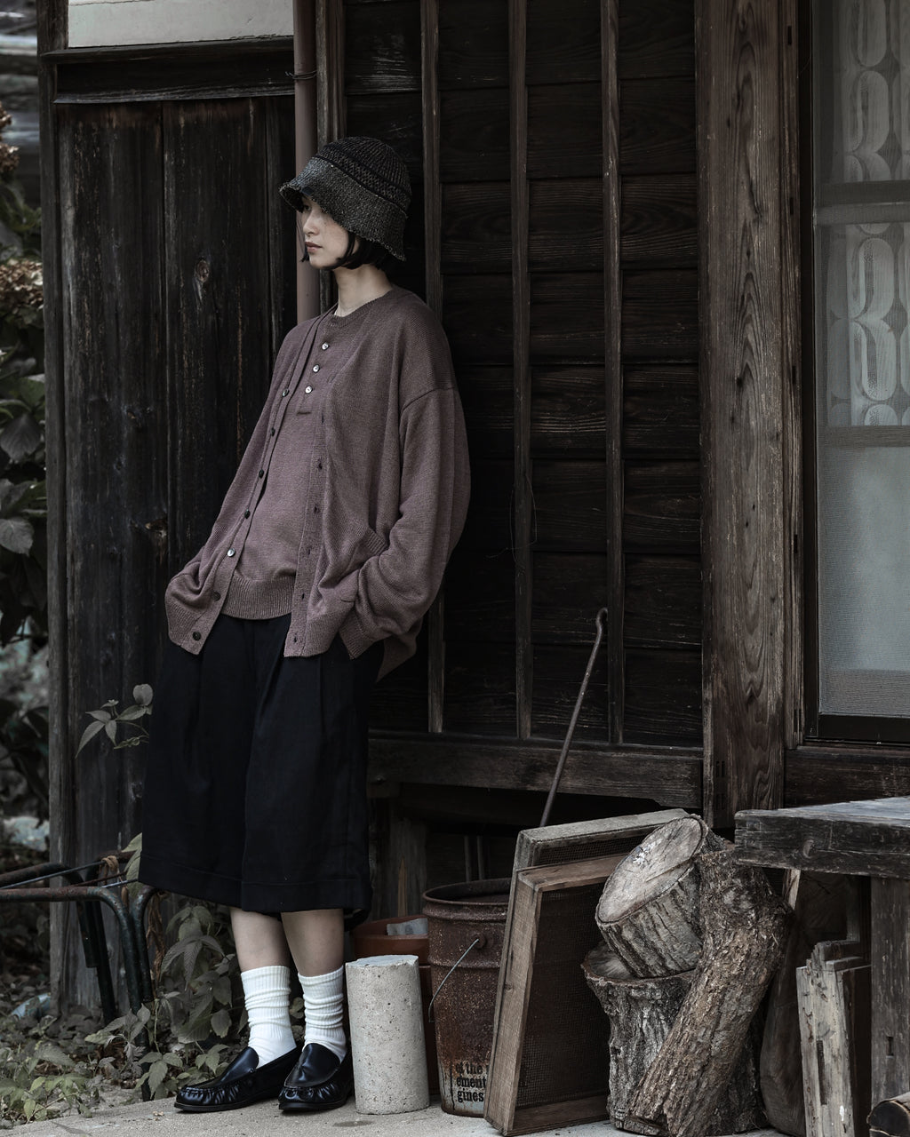 Linen Mid-Gauge V-Neck Knit Gown Cardigan <#brown>