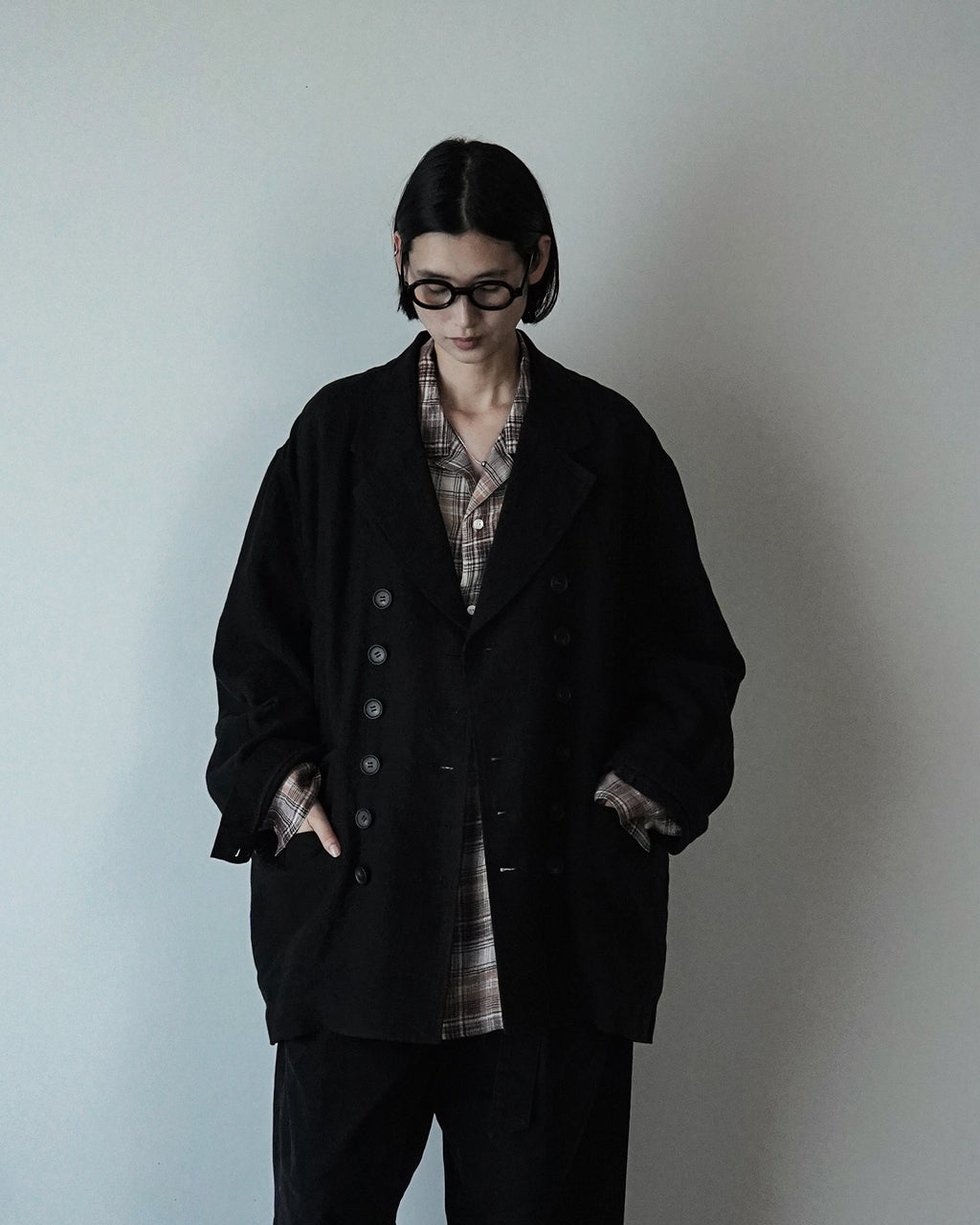 French Linen Back-Open Button Design Semi-Double Jacket <#black>