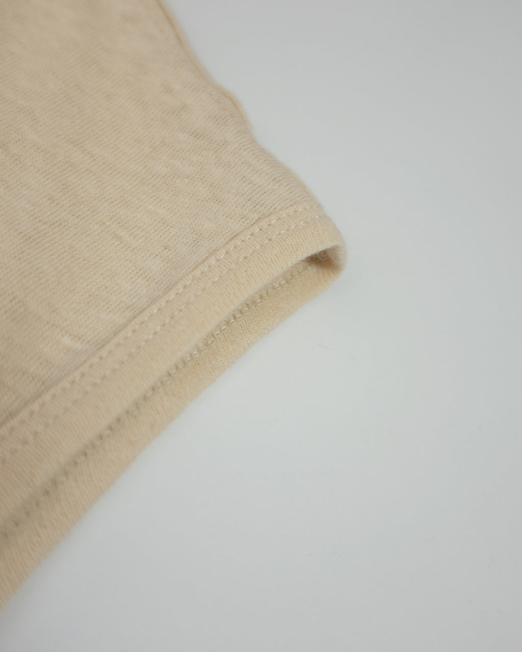 Linen Jersey Inner Layered Front Slit Tank Top <#ivory>