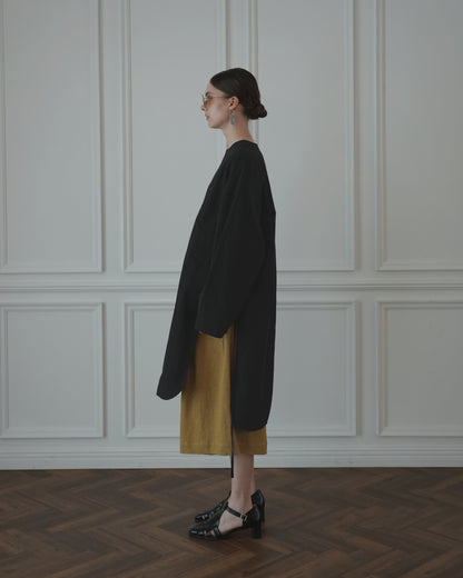 Key Neck Side Slit Long Length Pullover Shirt〈 000007-11 〉