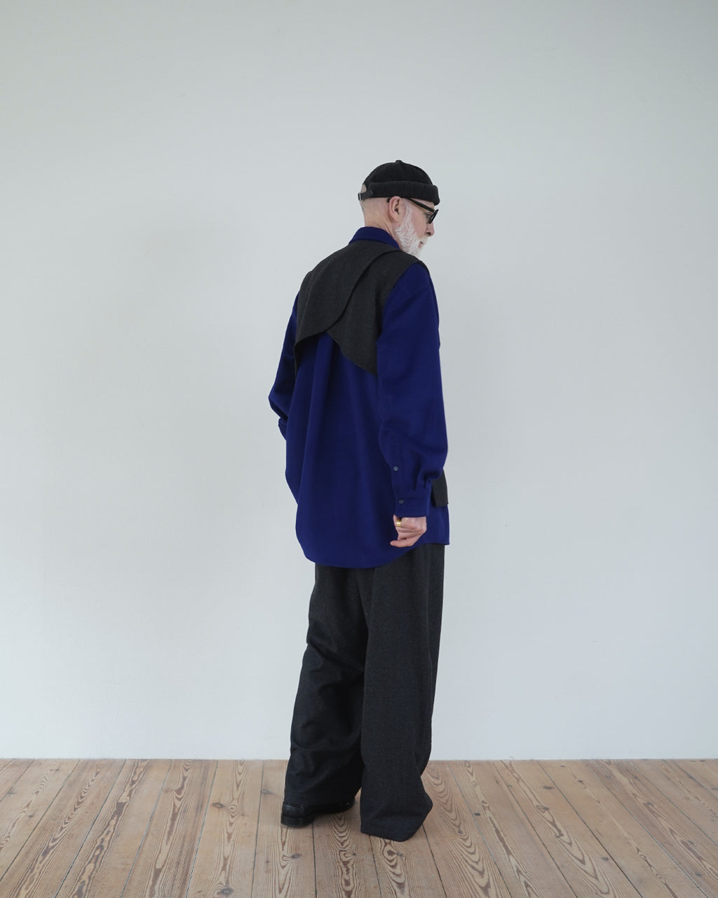 Wool Blend Tweed Back-Open Layered Crew Neck Vest <#black>