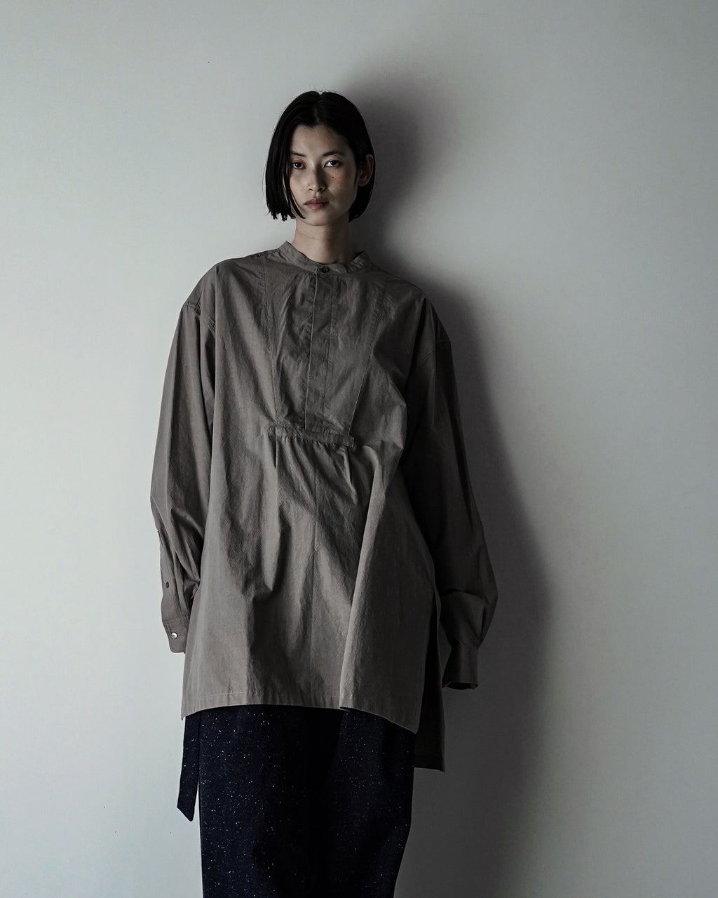 Organic Cotton Band Collar Side Slit Grandpa Shirt <#gray>