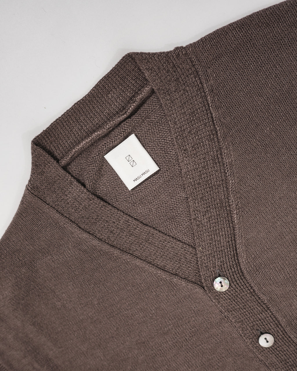 Linen Mid-Gauge V-Neck Knit Gown Cardigan <#brown>