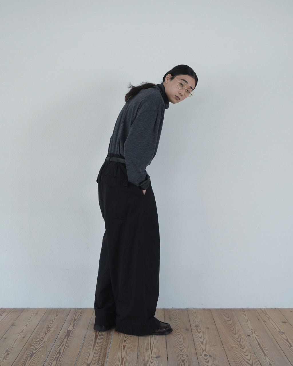 Oiled Wax Washed Moleskin Wide Baggy Pants <#black>