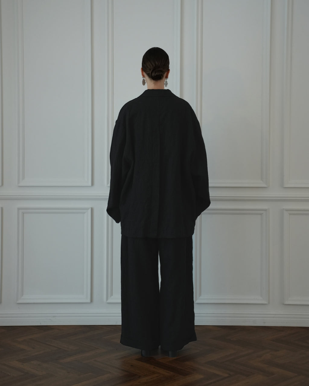Back-Open Peak Lapel Double-Breasted Over Jacket.