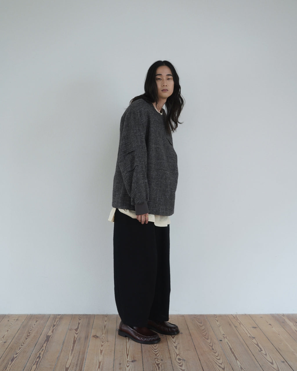 Shetland Wool Linen Crew Neck LS Tuck Rib Pullover <#charcoal>