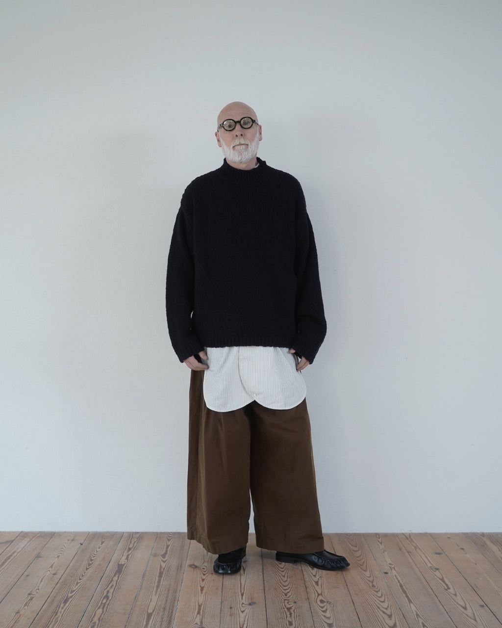 Wool Blend High Neck Hand-like Knit / Sweater <#black>