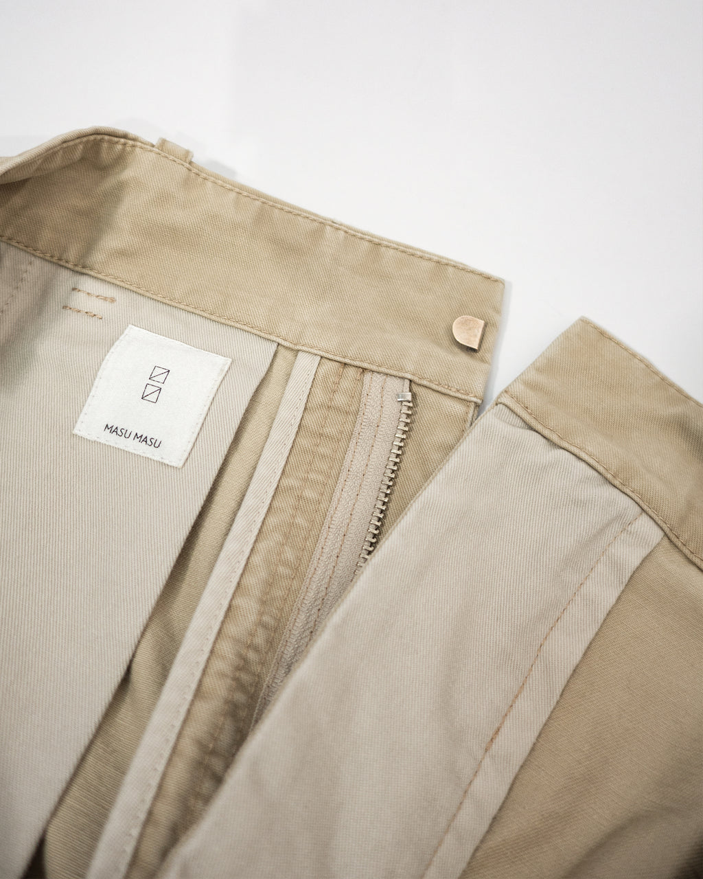 Cotton Chino Belted Wide Tapered 1Tuck Baggy Pants <#beige>