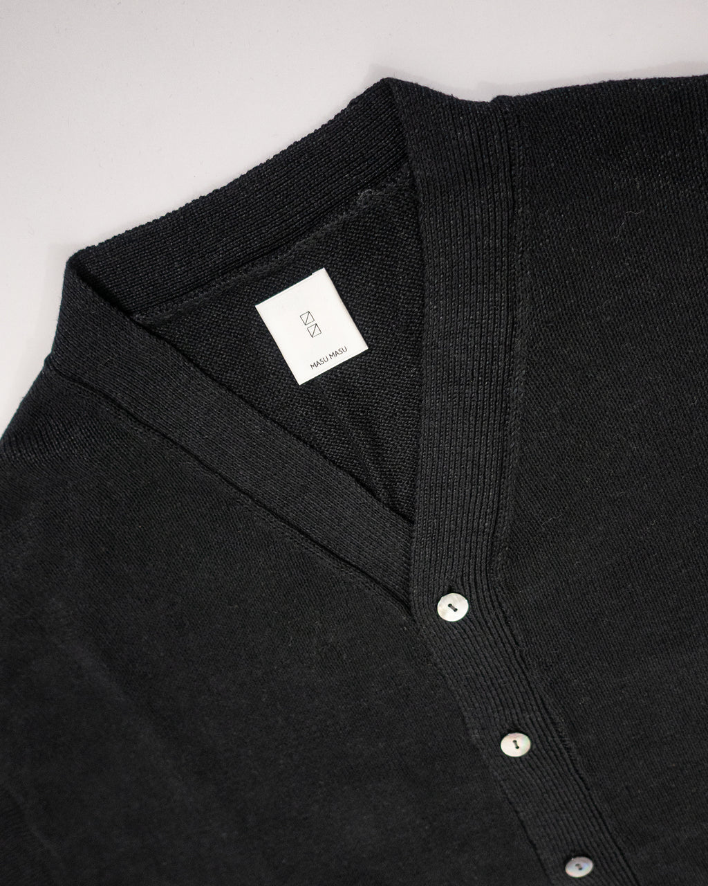 Linen Mid-Gauge V-Neck Knit Gown Cardigan <#black>