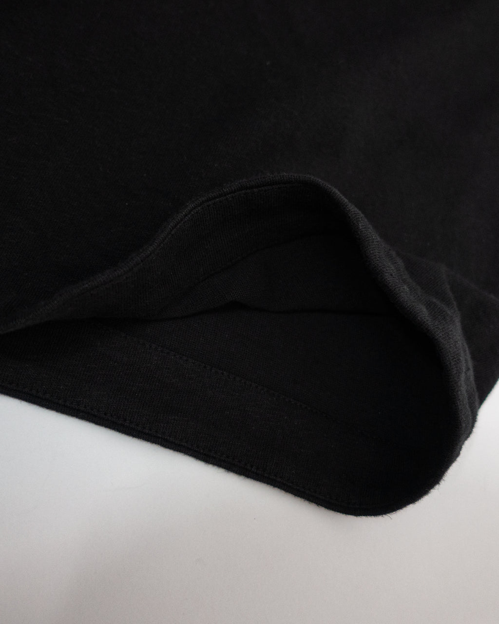 Cotton Linen Hem Round Skipper Half Sleeve Tee <#black>