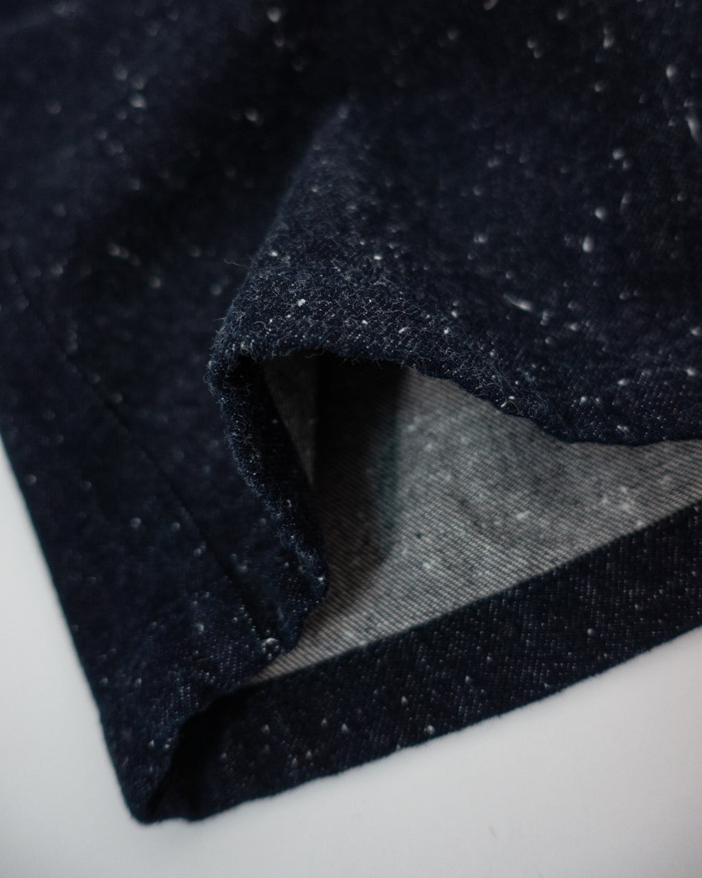 Nep Denim Belted Wide Tapered 1Tuck Baggy Pants <#indigo>