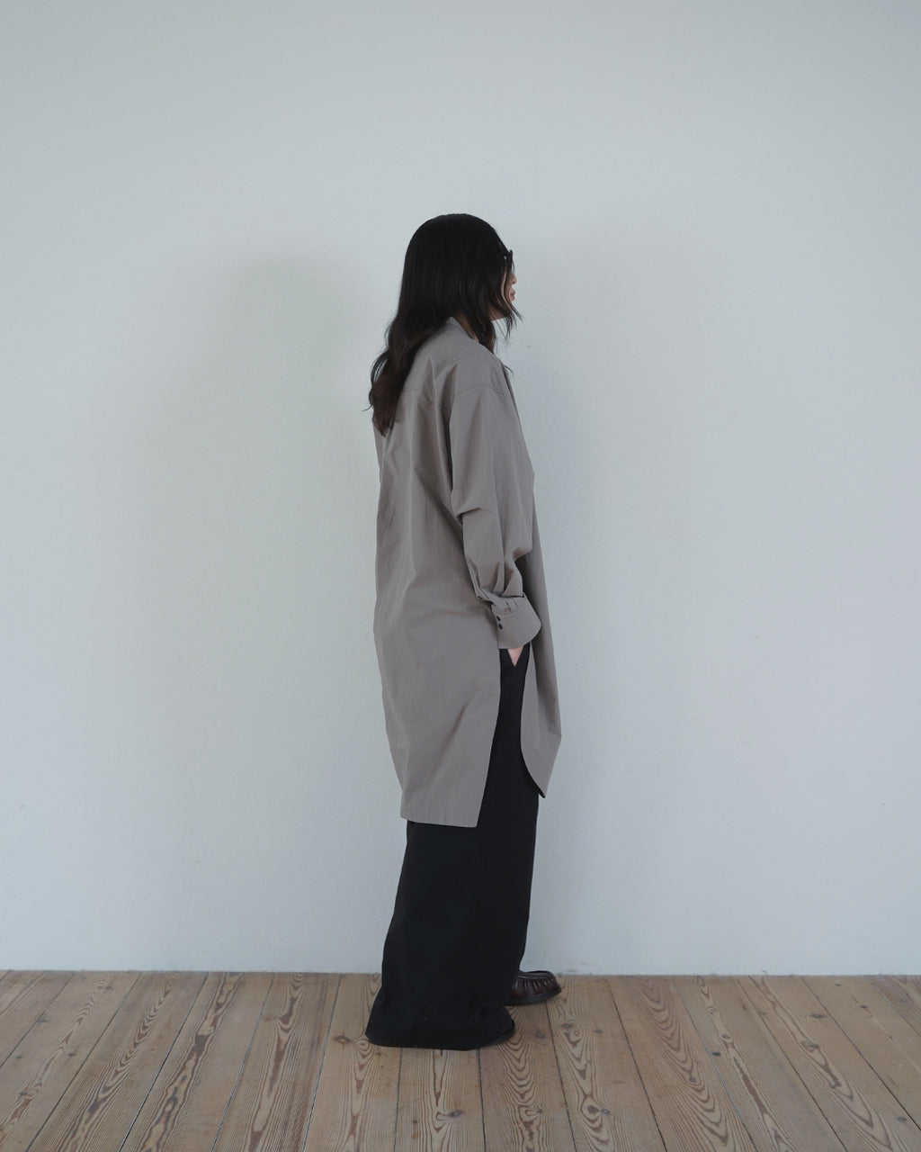 Cotton Typewriter Round Slit Long Officer Shirt <#greige>