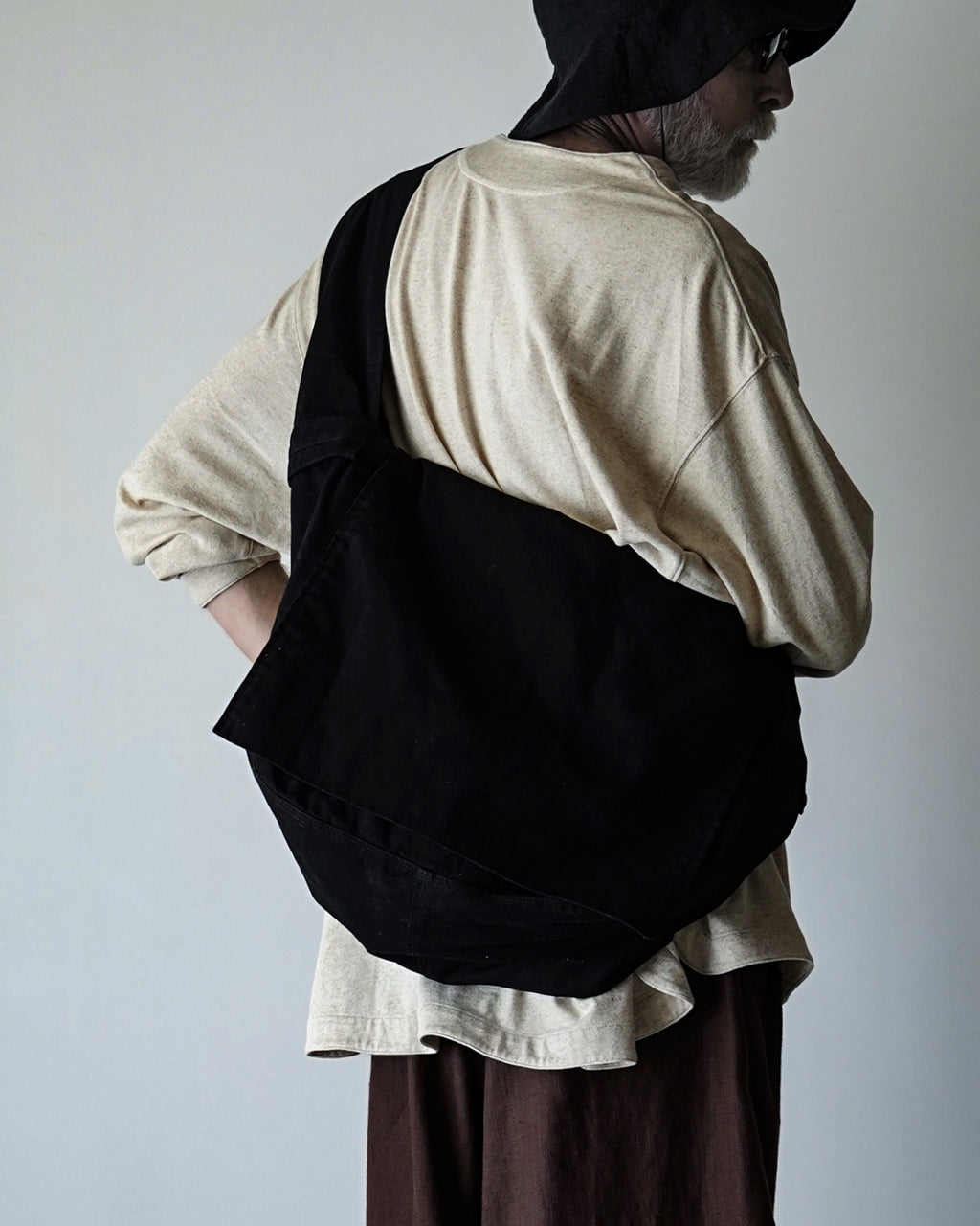 Cotton Canvas News Paper Bag <#black>