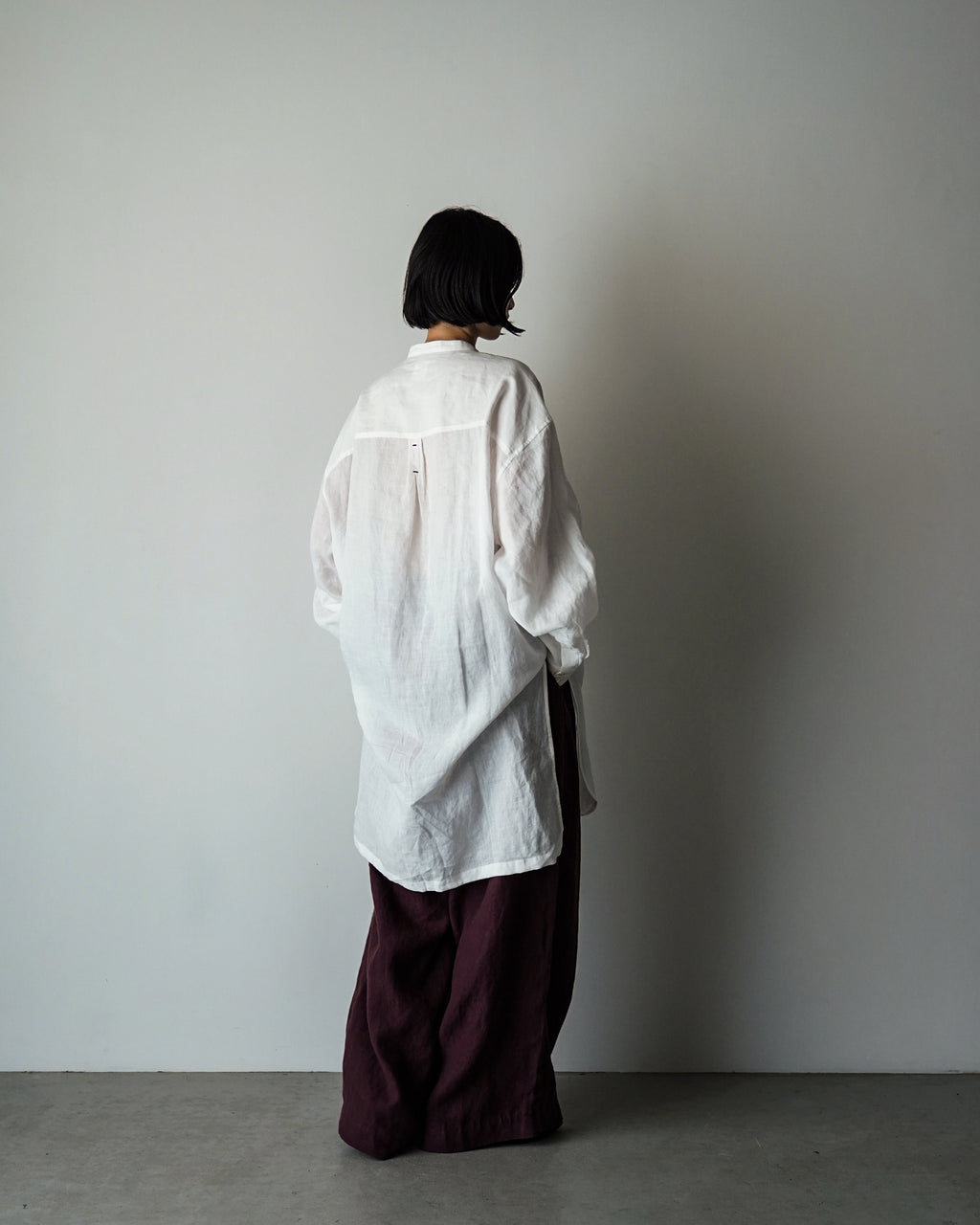 Linen Band Collar Round Slit Long Officer Shirt <#off white>