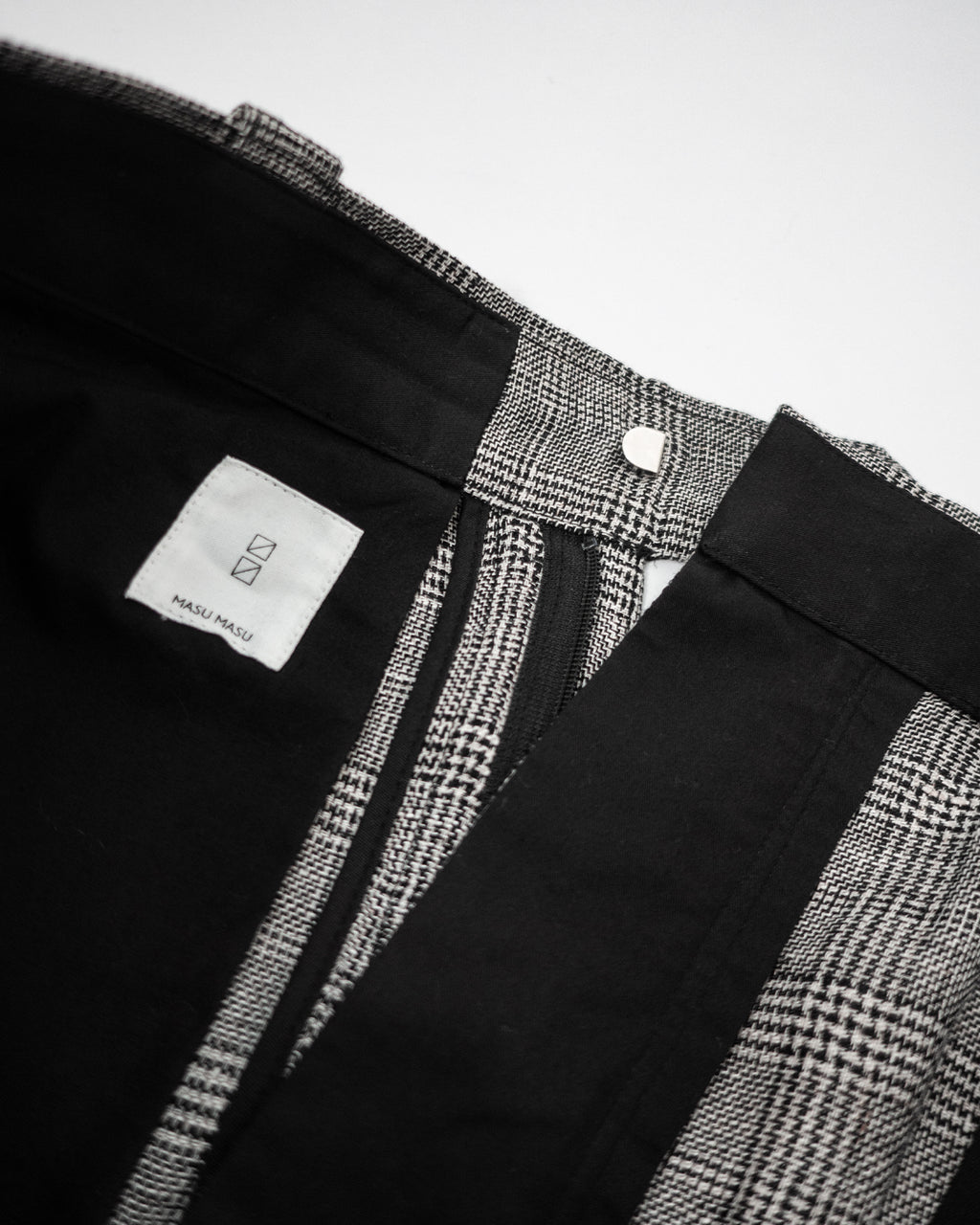 Glen Check Linen Back Belt 3Tuck Wide Straight Trousers <#glen check>