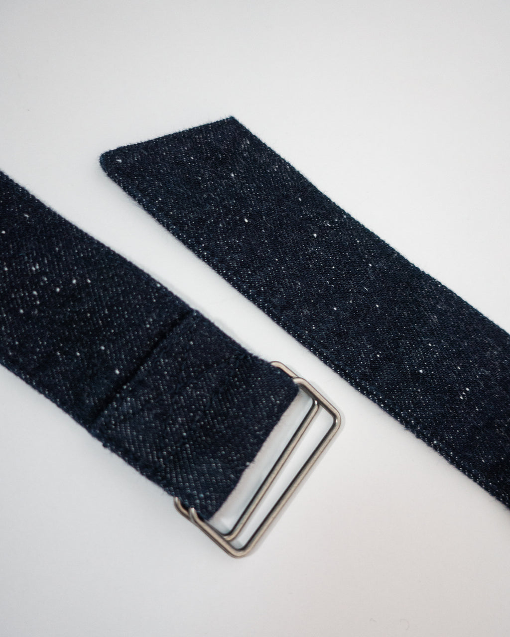 Nep Denim Belted Wide Tapered 1Tuck Baggy Pants <#indigo>