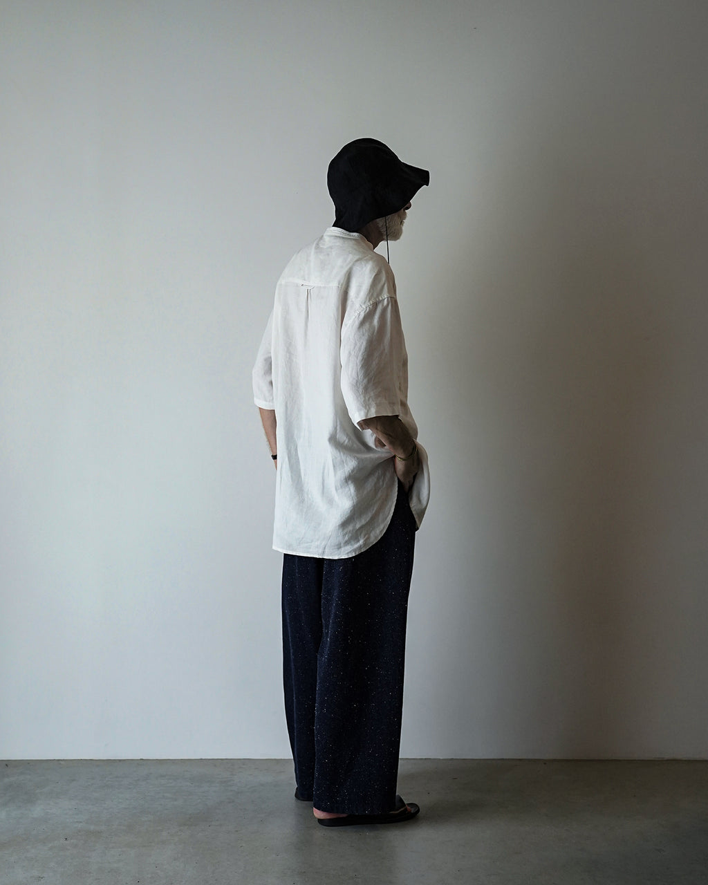 Wash Linen Band Collar Henley Neck Like Half Sleeve Atelier Shirt <#off white>