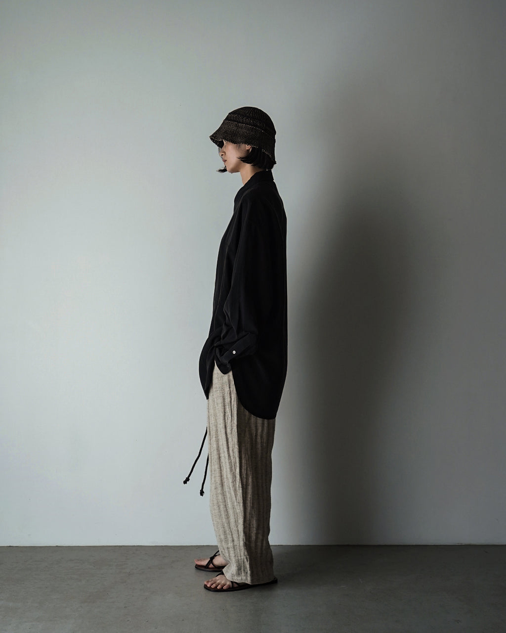Linen-Tencel Double Pocket Regular Collar Over Shirt <#black>