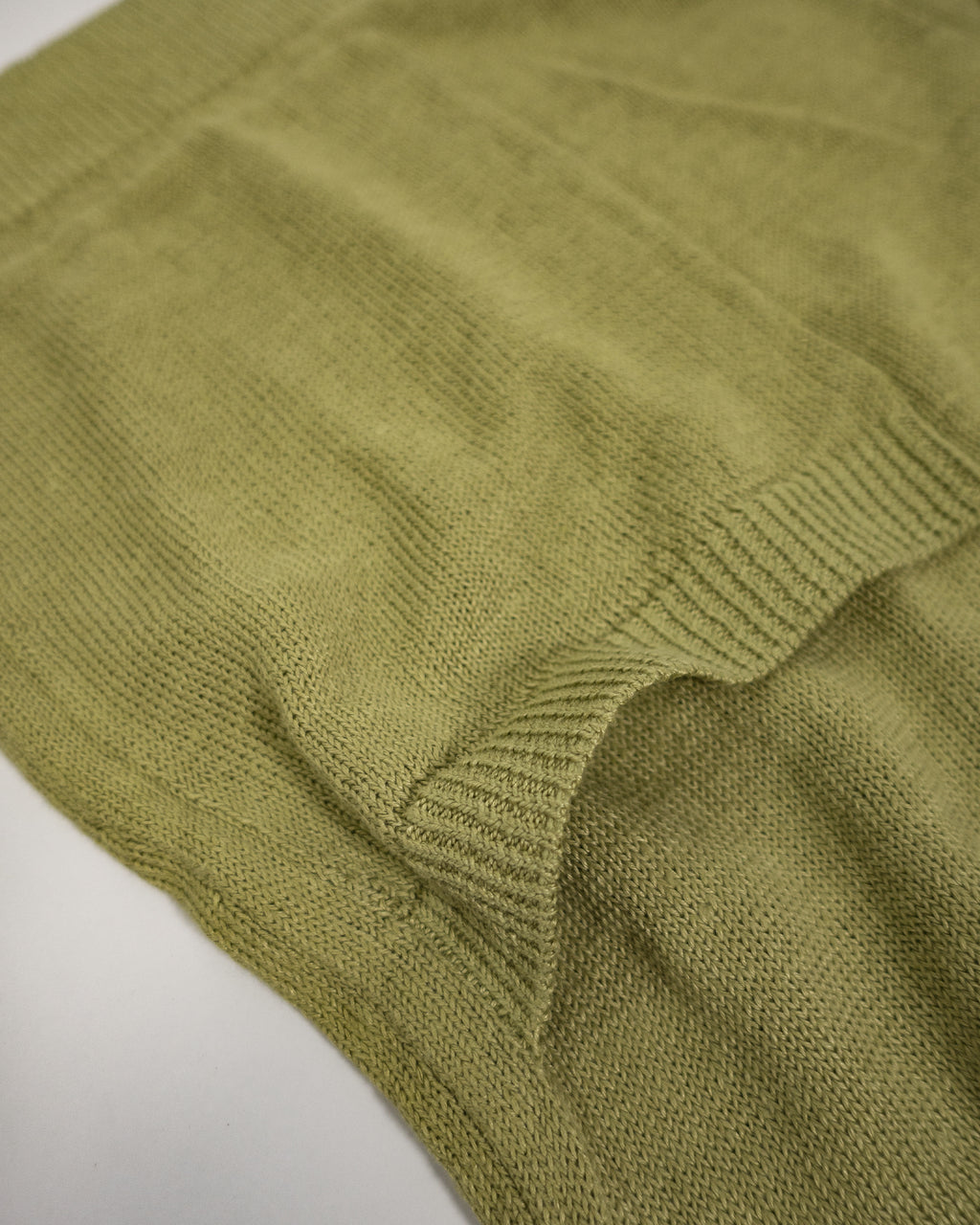Linen Mid-Gauge V-Neck Knit Gown Cardigan <#yellow>