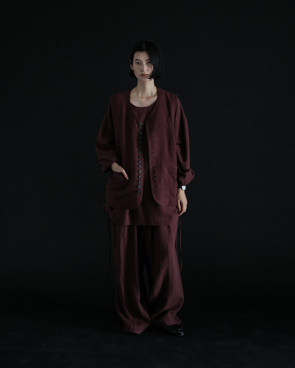 French Linen Back Belt Button Design V-Neck Vest <#burgundy>