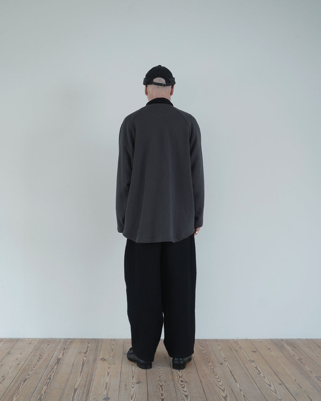 Heavy Azuma Raglan Sleeve Skipper Sweat <#charcoal>