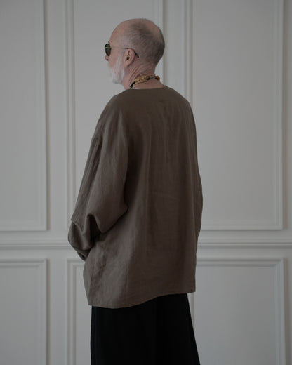 Crew Neck LS Tuck Rib Pullover.