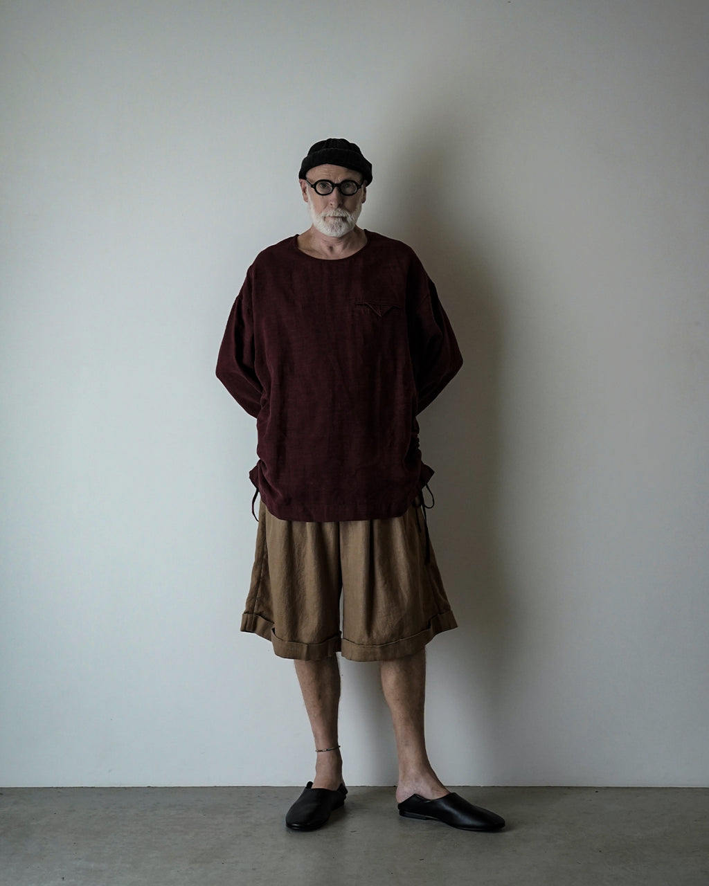 Linen Twill Coin Pocket 2Tuck Double-Hem Shorts <#beige>