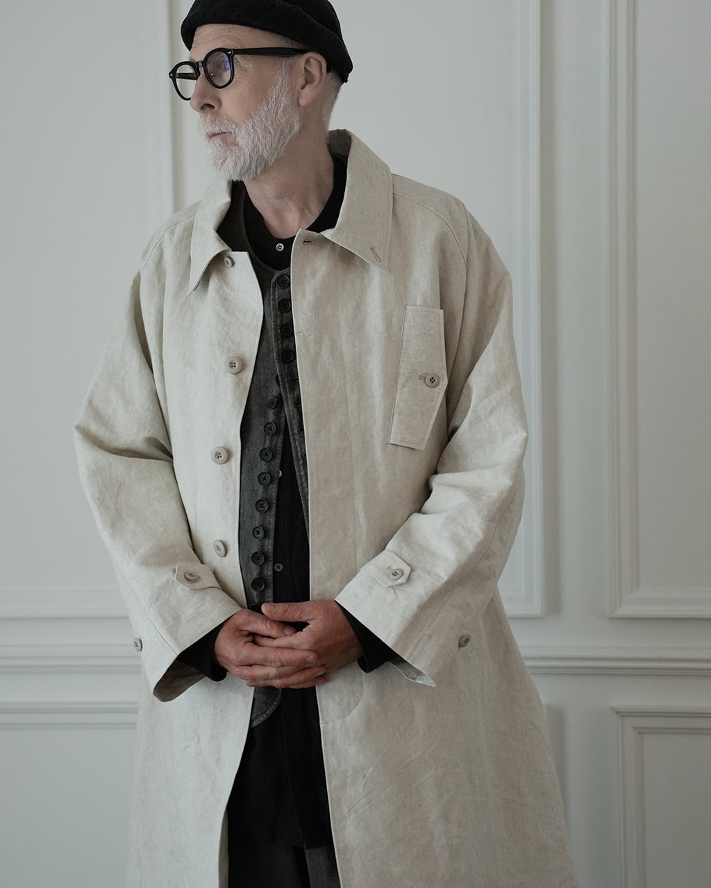 Back Flare A-Line Officer Bal Collar Coat.