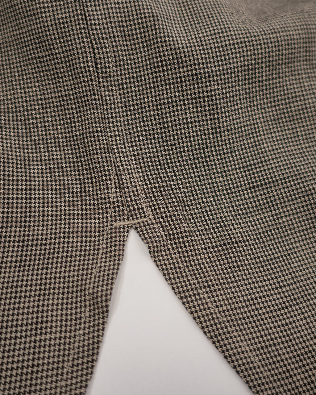 Linen-Tencel Double Pocket Regular Collar Over Shirt <#black×beige>