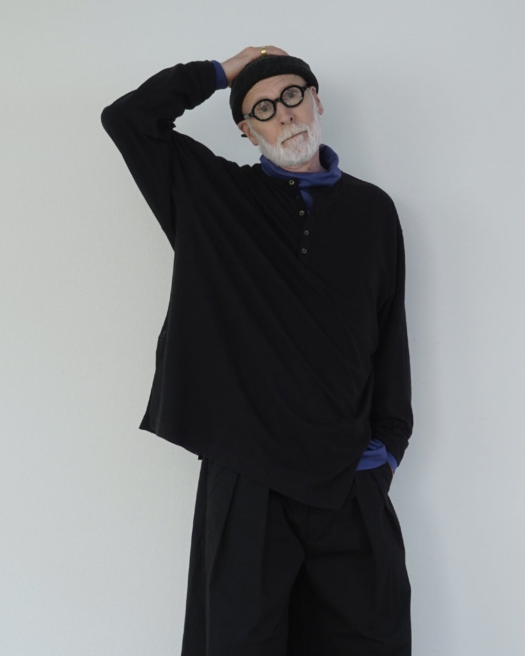 Linen Jersey Henley Neck Middle Length L/S Tee <#black>