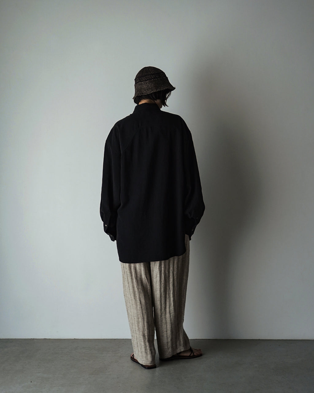 Linen-Tencel Double Pocket Regular Collar Over Shirt <#black>