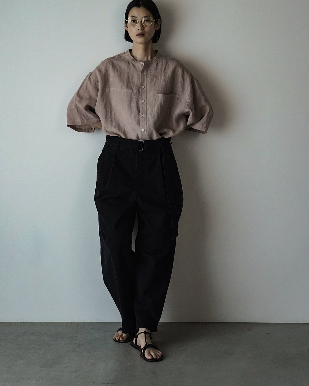 Cotton Chino Belted Wide Tapered 1Tuck Baggy Pants <#black>