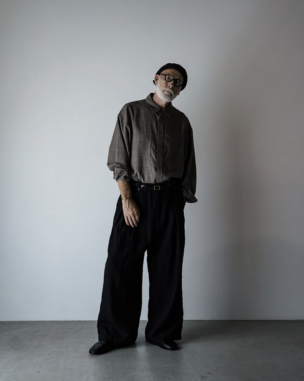 French Linen Back Belt 3Tuck Wide Straight Trousers <#black>