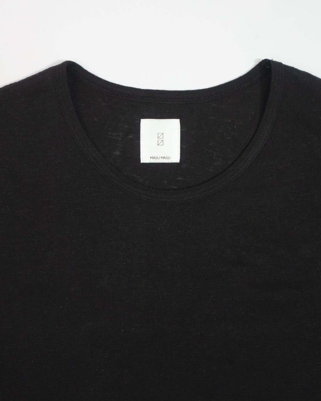 Linen Jersey Inner Layered Front Slit Tank Top <#black>