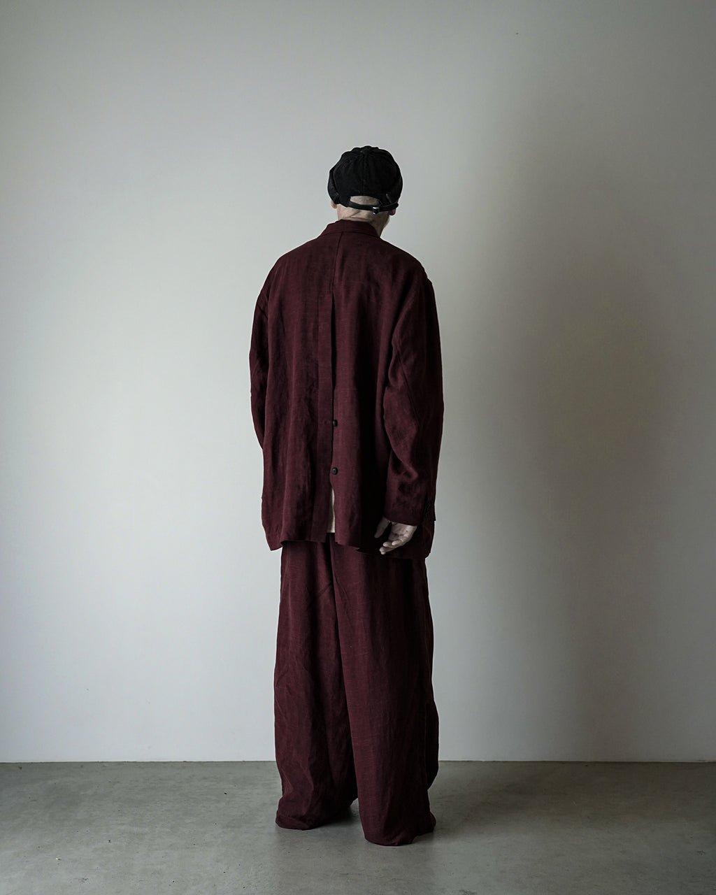 French Linen Back Belt 3Tuck Wide Straight Trousers <#burgundy>