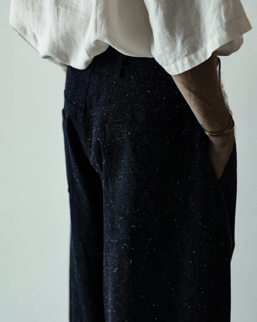 Nep Denim Belted Wide Tapered 1Tuck Baggy Pants <#indigo>