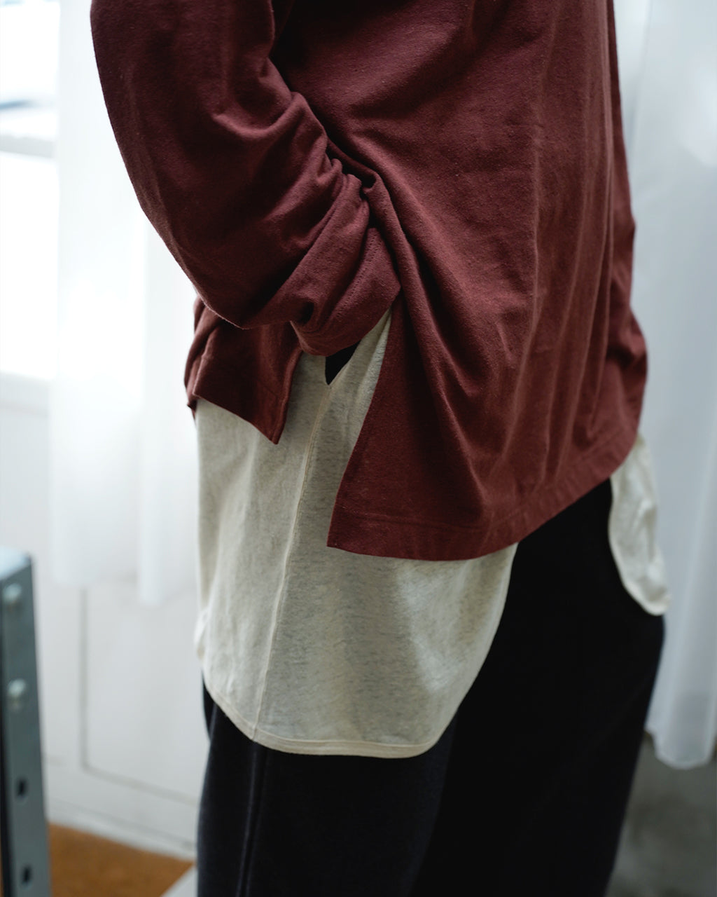 Linen Jersey Henley Neck Middle Length L/S Tee <#terracotta>