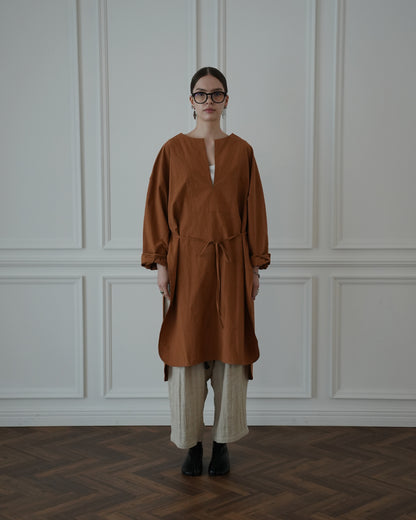 Key Neck Side Slit Long Length Pullover Shirt.