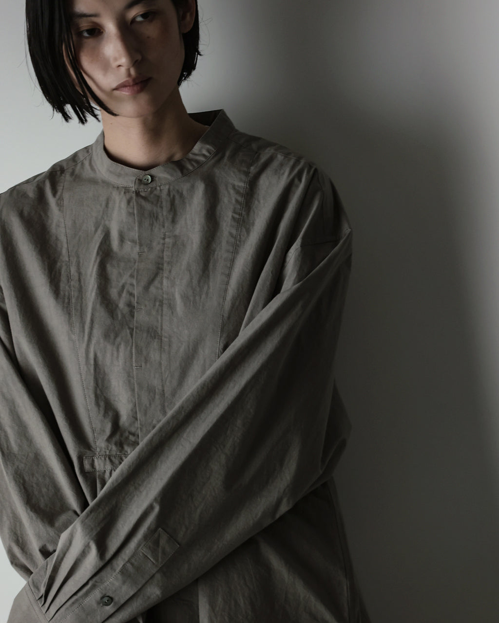 Organic Cotton Band Collar Side Slit Grandpa Shirt <#gray>