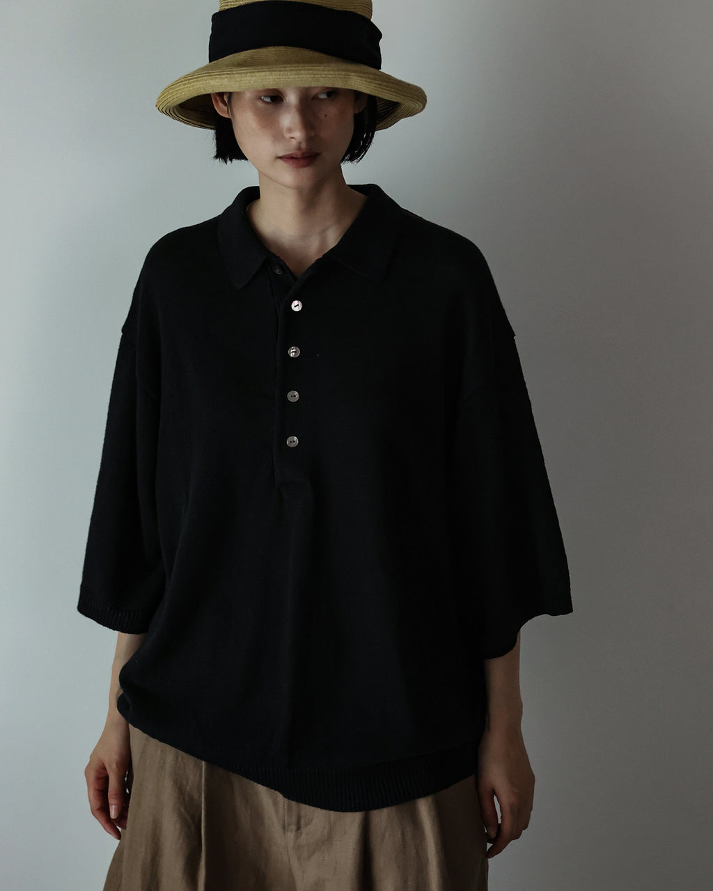 Linen Mid-Gauge Half Sleeve Knit Polo <#black>