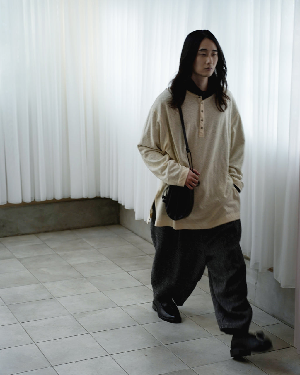 Super100s WOOL Plating Turtleneck L/S Logo TEE <#black>