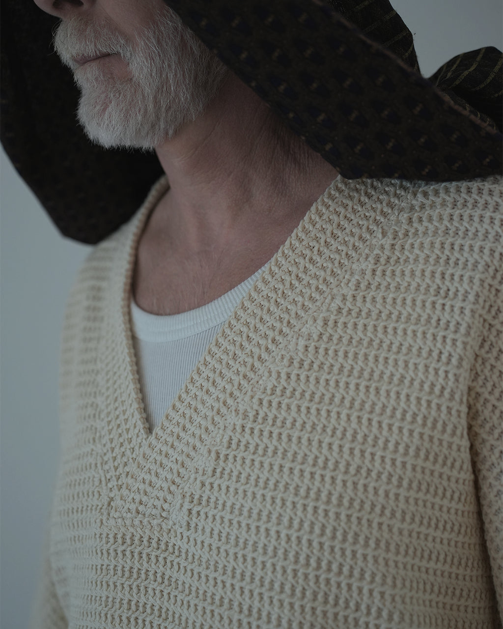 Waffle Russell V Neck 3/4 Sleeve Dolman Knit Pullover.